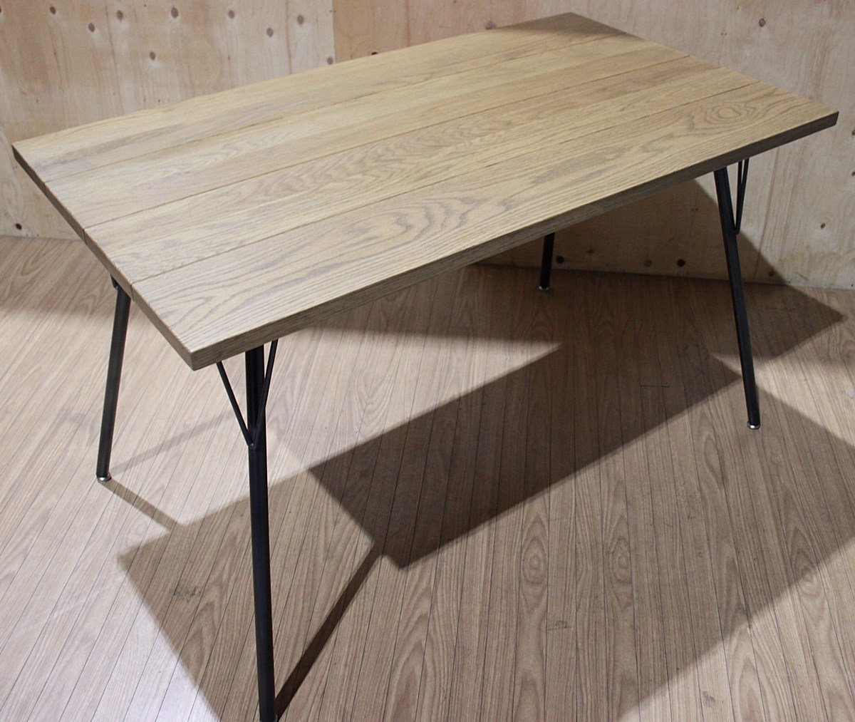 大阪市で買い取りました。journal standard Furniture ジャーナルスタンダードファニチャー CHINON DAINING  TABLE シノン ダイニングテーブル S - 神戸の買取 こうべリサイクルセンター