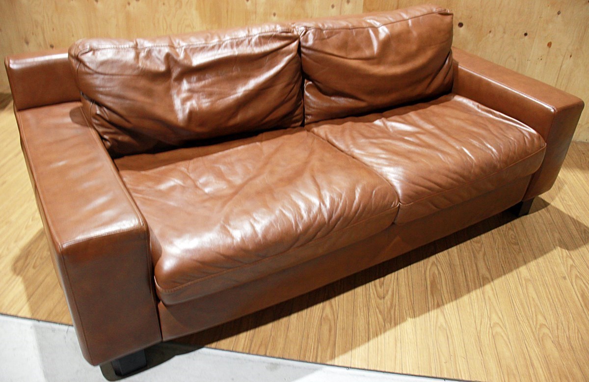 神戸市西区で買い取りました。IDEE イデー SERIEUX SOFA セリュー ソファ 1900 Light chocolate ライト